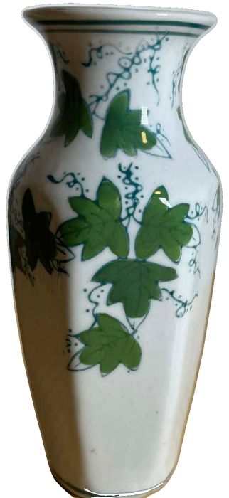 Vintage Chinese Panda Garden White Ceramic Vase with Green Ivy Design