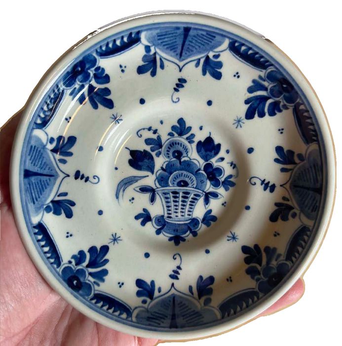 Vintage Signed Hand-painted Delft Blue & White Wall Hanging Decorative Plate