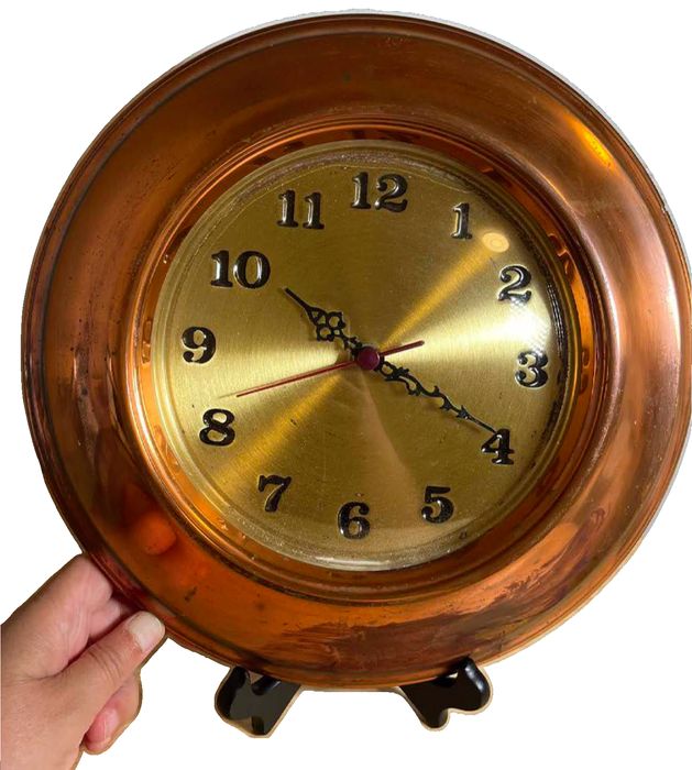 Vintage German Copper-toned Clock (not sure if the battery part is working)