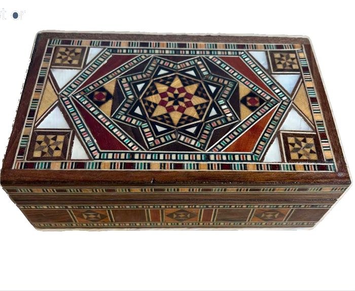 Handcrafted Syrian Trinket or Jewelry Box